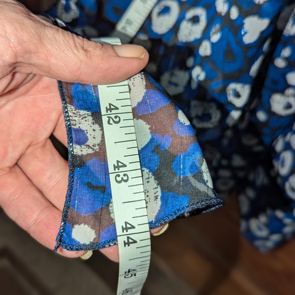 Cato Blue and White Swim Coverup with Floral Pattern - Picture 6 of 8